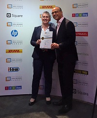 Tracy receiving cert from Theo